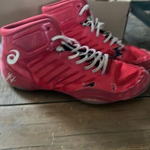 Wrestling sneakers size 10.5